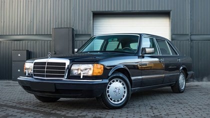 Mercedes-Benz 560 SEL for sale