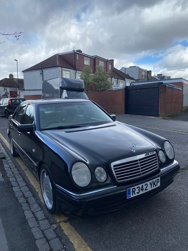 1998 Mercedes E Class W210 E320