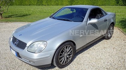 Mercedes-Benz SLK 200