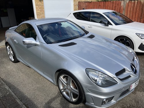 2009 Mercedes SLK Class SLK300 - excellent condition