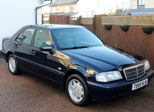 1999 Mercedes C Class C200