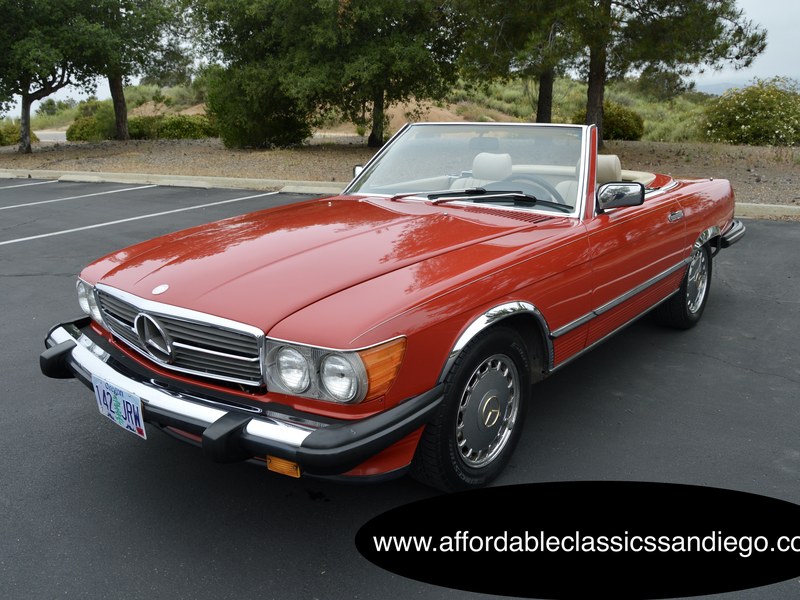 1987 Mercedes Benz 560SL