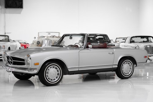 1970 MERCEDES-BENZ 280 SL ROADSTER (FACTORY FOUR-SPEED MANUA VERKAUFT