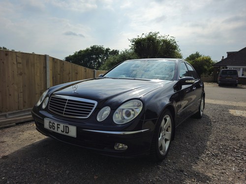 2003 Mercedes E Class W211 E500