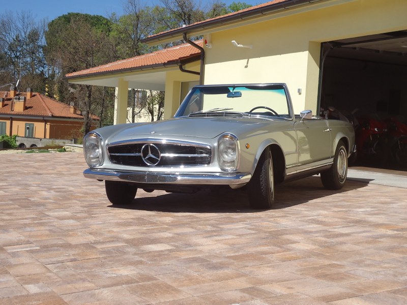 1963 Mercedes SL Class - 2 1963 Mercedes SL Class - 2