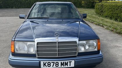1993 Mercedes 220 W124