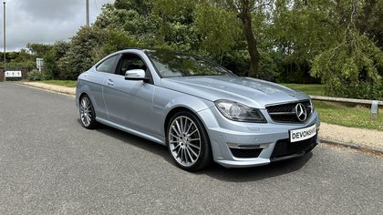 Mercedes Benz C63 AMG 6.3 V8 Coupe ONLY 29000 MILES FROM NEW