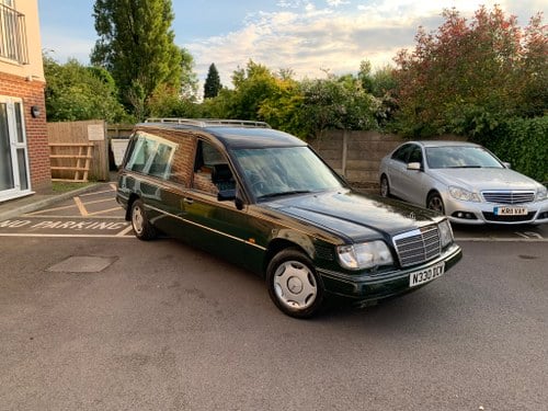 1995 Mercedes E Class W124 260 E