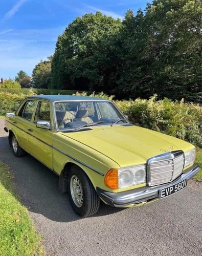 1980 Mercedes 200 W123 200