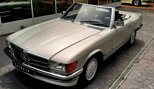 Mercedes-Benz 500SL R107 6/1982 Original Spanish Car SOLD