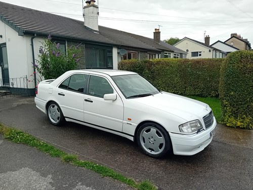 1995 Mercedes C Class C220