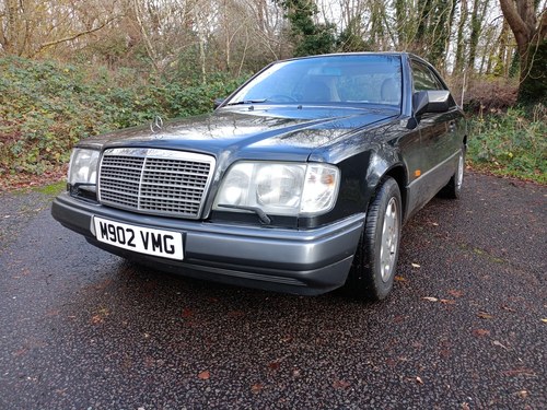 1995 Mercedes E Class W124 E320