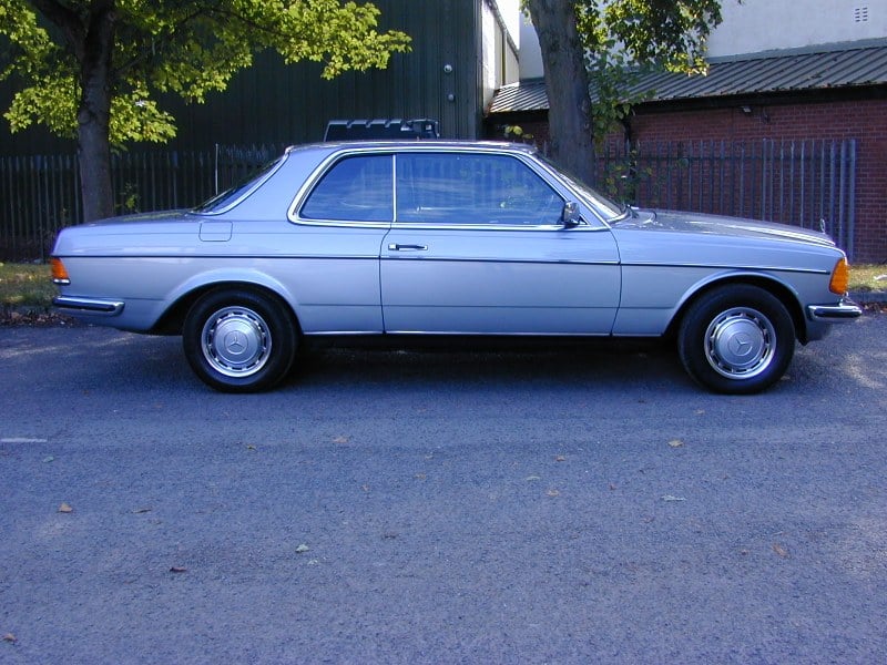 1981 Mercedes 230 - 2 1981 Mercedes 230 - 2