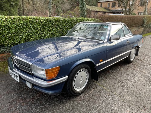 1989 Mercedes 300SL R107 SOLD