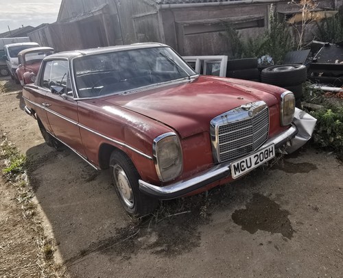 1970 Mercedes 250 W114 250 CE