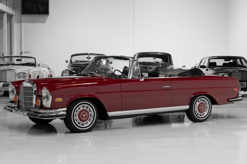 1969 MERCEDES-BENZ 280 SE CABRIOLET SOLD