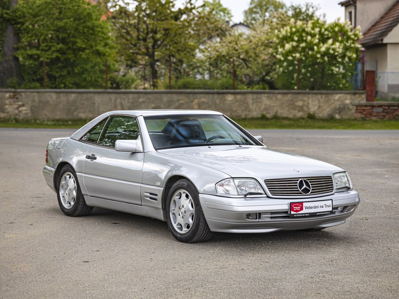 Mercedes SL Class 500 SL R129 kaufen bei Car & Classic