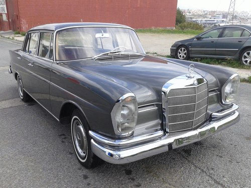 1964 Mercedes 220 W111 220 S