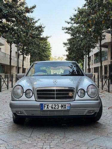 MERCEDES 230 E W210 - 1996 Te koop