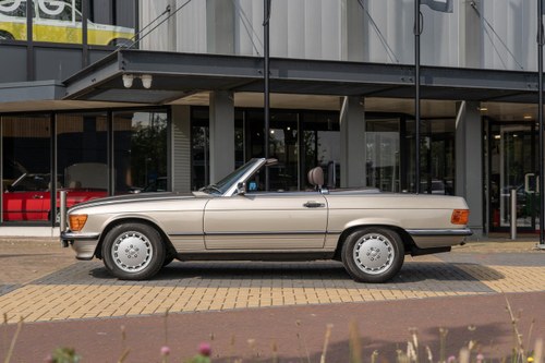 Mercedes SL Class 420 SL R107 1986