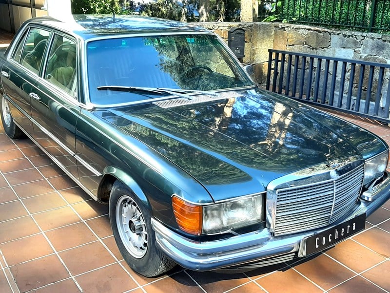 Rapid Classics: Eine Suche. Alle Oldtimer. 15 » Rapid Classics: Eine Suche. Alle Oldtimer. Mercedes-Benz 450SEL 6.9 1976 Barn Find