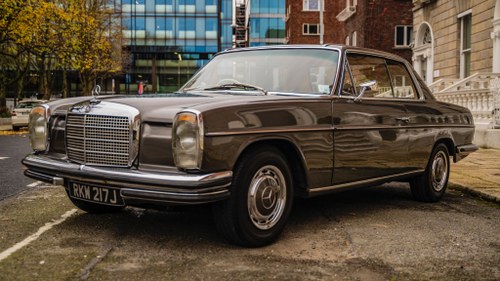 1971 Mercedes 250 W114 250 CE