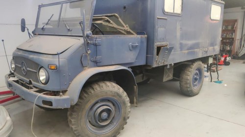 MERCEDES Unimog 2places - 1991 Te koop