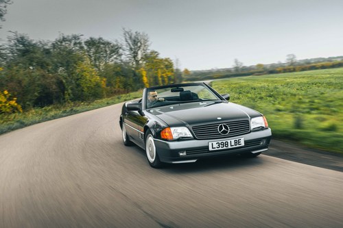 Ultra-low mileage 1993 Mercedes Benz R129 SL500 SOLD