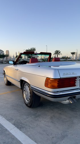 Gorgeous 1984 Mercedes SL Class R129 SL280