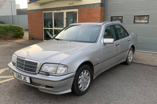 2000 Mercedes C Class C180