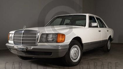 Mercedes SE Series 280 SE