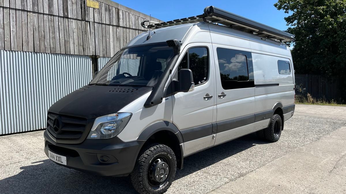 2009 Merce Sprinter 2009 Mercedes Sprinter Argent Manuel, 6 vitesses Conduite à droite in ...