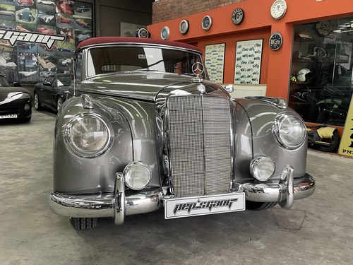 1952 Mercedes 300 W186 Adenauer