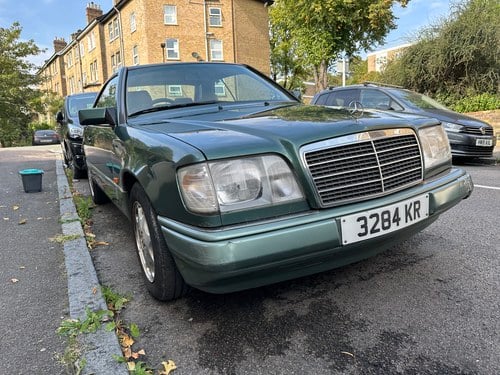 1994 Mercedes E Class W124 E220