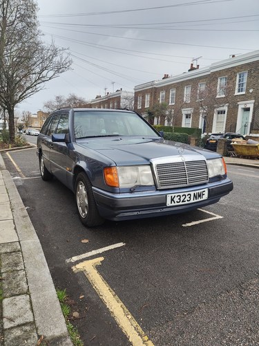 1993 Mercedes E Class S124 320 TE
