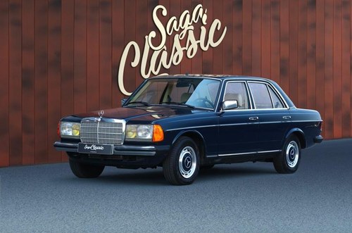 MERCEDES 230 E - 1983 À venda