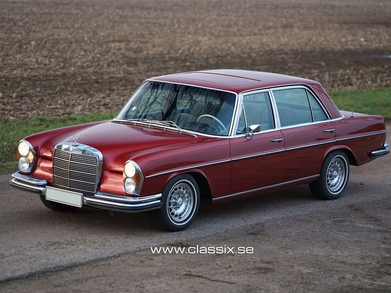 Mercede. 300 Sel 6.3 W109 Red Metallic 1967-1972 Mercede. 300 Sel 6.3 W109 Red Metallic 1967-1972