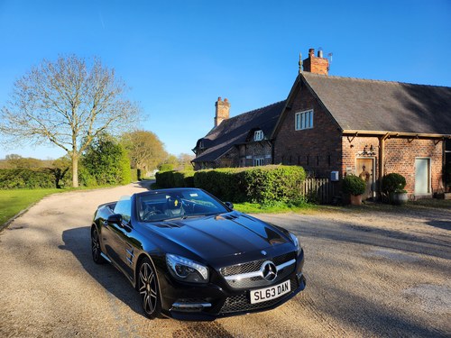 SOLD Mercedes SL400 R231 AMG Line Main Dealer FSH