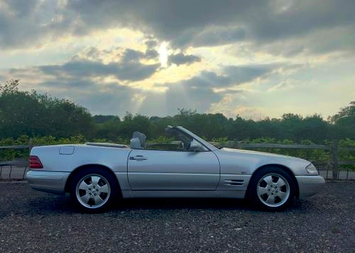 1999 Mercedes-Benz SL320 R129. Pan Roof.H/Seats. Coming Soon SOLD