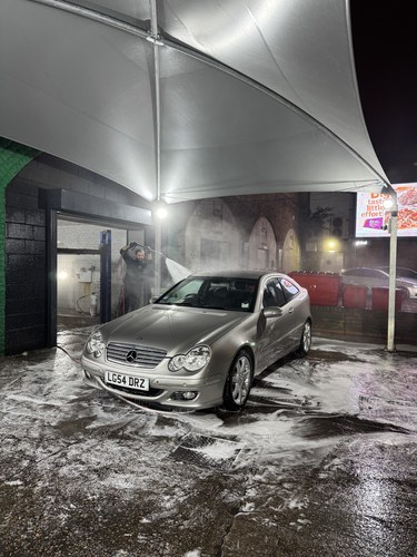 2004 Mercedes C Class C230