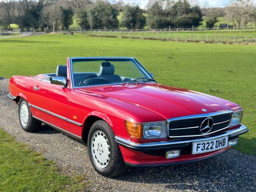 1988 Mercedes-Benz 300SL R107 Only 35K Miles From New Te koop