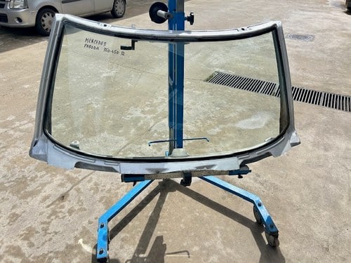 Windscreen Mercedes 350 SL and 450 SL For Sale