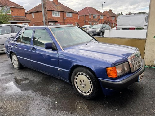 Mercedes 190e 2.3 Avantgarde Azzurro Sportline W201 1992