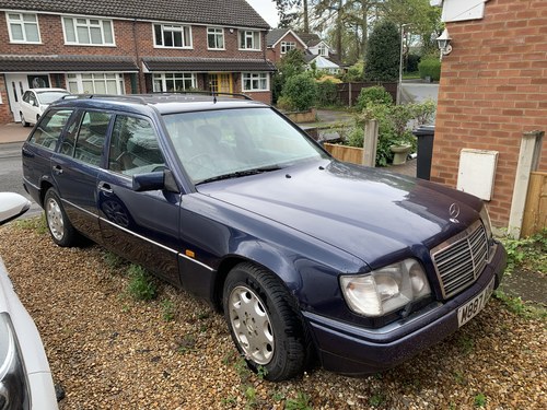 1994 Mercedes E Class W124 E320
