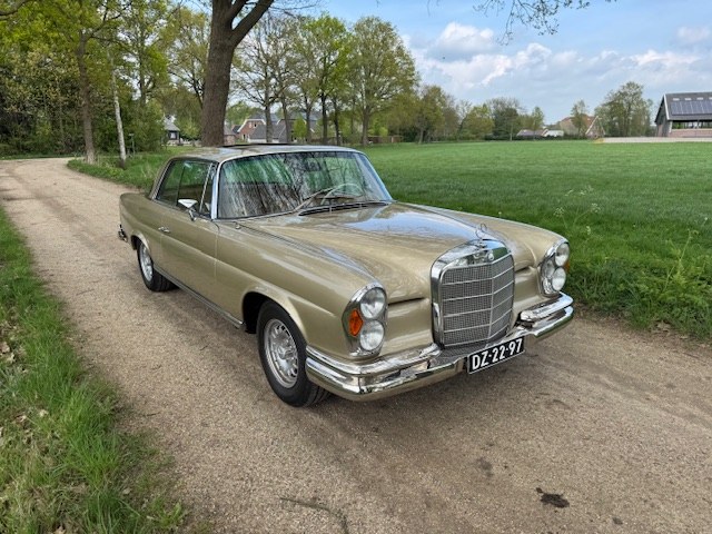 1969 Mercedes-Benz W111 280 SE Automatic Coupe, foto 4