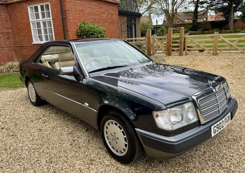 1989 MERCEDES 230CE COUPE AUTO *Only 55,000 miles* VENDU