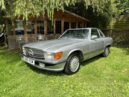 1987 Mercedes SL Class R107 420 SL