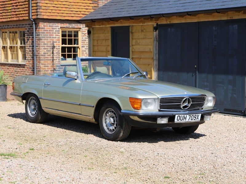 Rapid Classics: Eine Suche. Alle Oldtimer. 16 » Rapid Classics: Eine Suche. Alle Oldtimer. 1982 Mercedes sl 280 r107