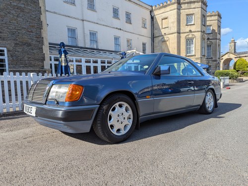 1993 Mercedes 320 CE C124 W124 E320
