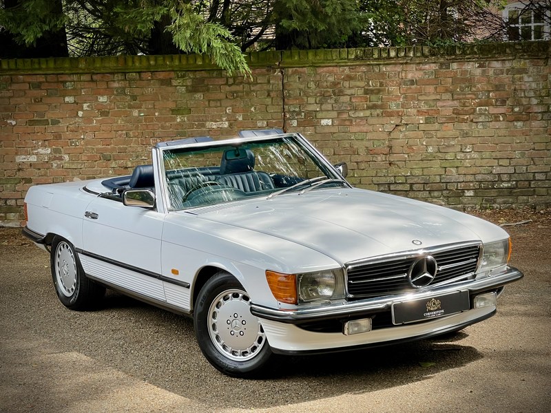 Mercedes SL Class 300 SL R107 à Vendre - Enchères et Annonces | Car ...